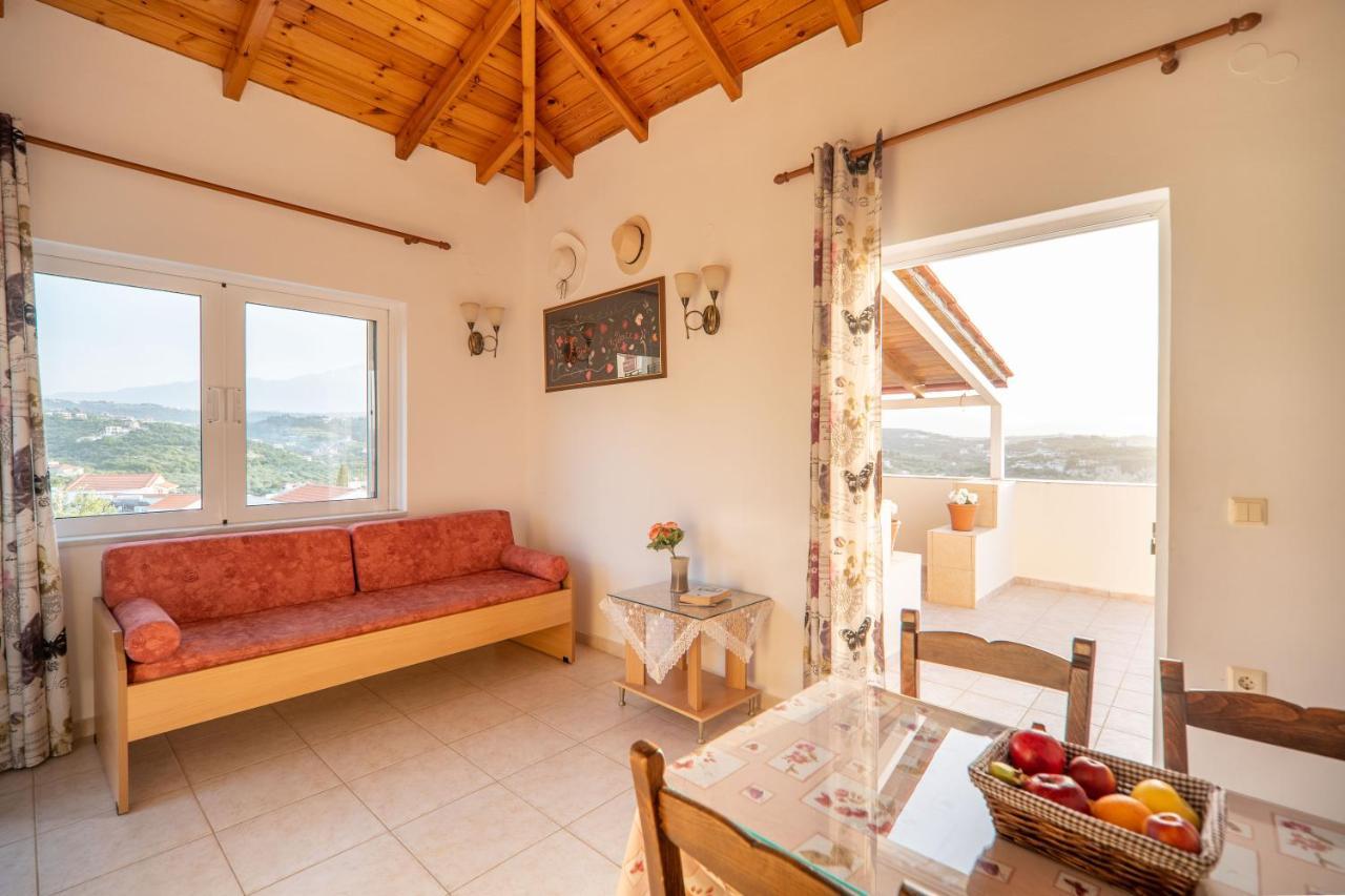 Manos Apartments Almirida エクステリア 写真