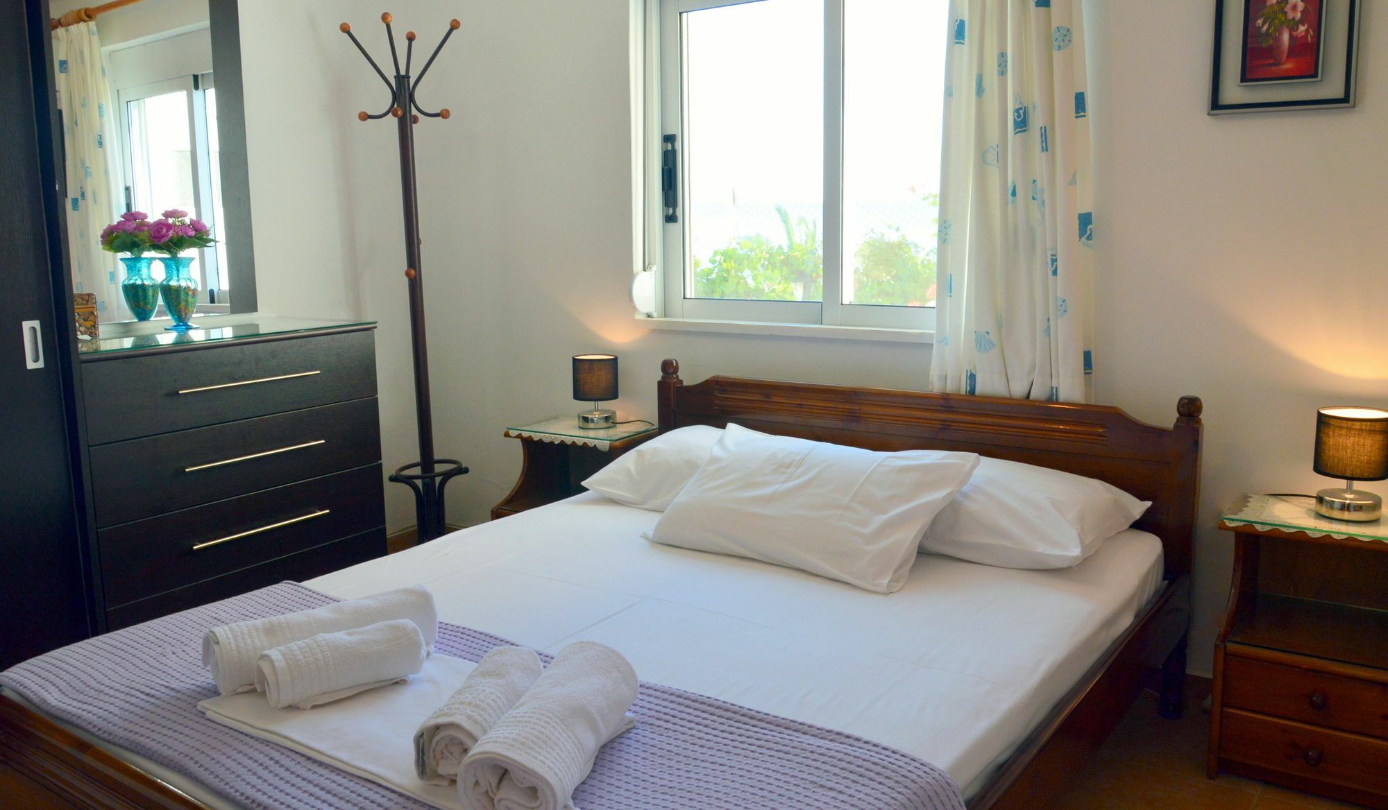 Manos Apartments Almirida エクステリア 写真